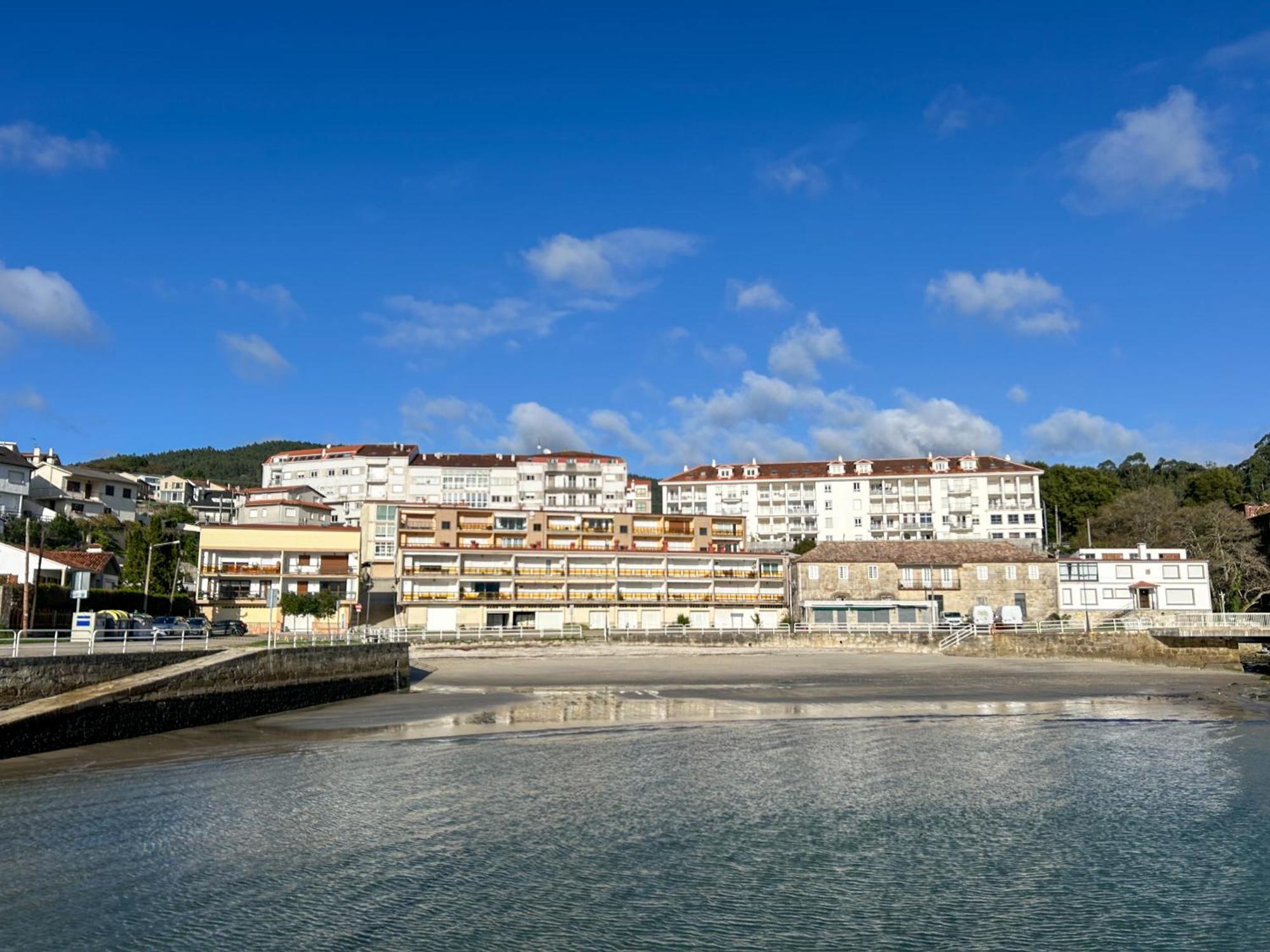 Covelodge - Piso A Pocos Metros De La Playa Pontevedra Bagian luar foto